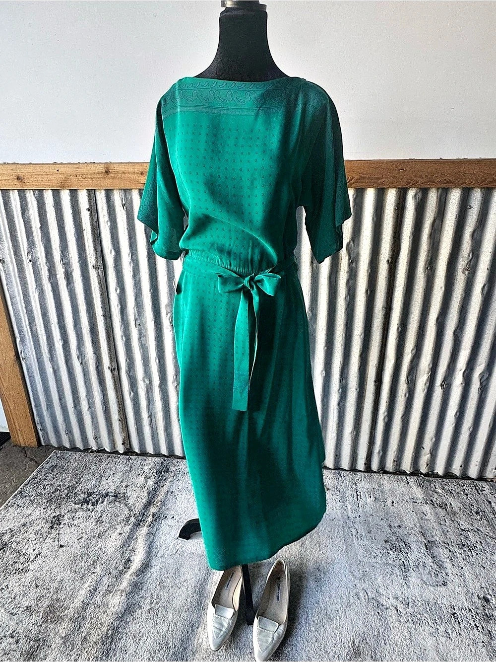 Vintage Joanie Char Silk Silk Midi Dress in Green & Blue Size 8